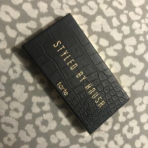 Tarte styled by hrush eye and cheek palette